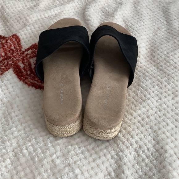 Madden Girl Sandals - Picture 3 of 3